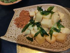 -昆虫窝子·特色云南菜(拓东路总店)