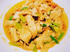 -鄱阳湖·江西小炒·瓦罐煨汤(五道口店)