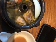 云南经典汽锅鸡-云海肴·汽锅鸡·云南菜(苏州中心店)