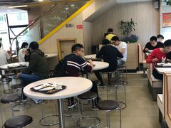 用餐区-都城快餐(龙泽商业大厦店)