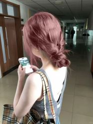 -+奈造型设计