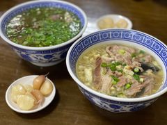 -崇德楼水盆牛羊肉泡馍馆(文艺路店)