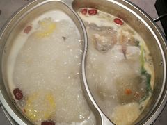 -阿源鱼捞斑鱼火锅·海鲜粥(山景尚宅店)
