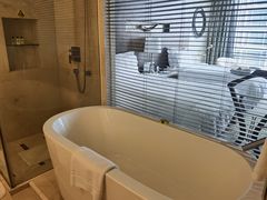 -青岛海尔洲际酒店