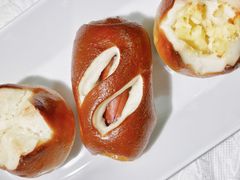 德国碱水香肠-Dough&Joe团憩(瑞虹天地月亮湾店)