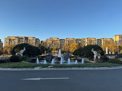 -七彩云南古滇温泉山庄