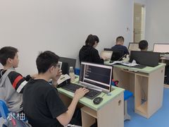 -童程童美·信息学竞赛·乐高机器人编程(长宁来福士校区)