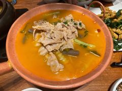 火瓢腌菜松板肉-云海肴·汽锅鸡·云南菜(广安门天虹店)