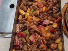 -老东镇啤酒屋海鲜加工·蒸汽海鲜·海鲜烧烤(台东店)