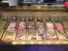 -爱客得牛排海鲜烤肉·火锅自助(春熙路黑金好店)
