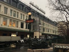-乐蓬马歇百货公司(Rive Gauche)