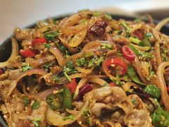 孜然羊肉-那红花·东北菜铁锅炖(仙林金鹰店)