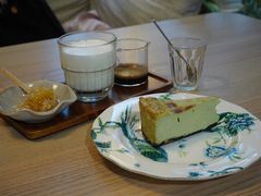 -默迹咖啡馆