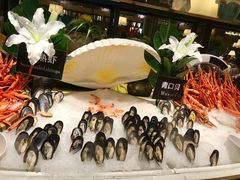 -领鲜活海鲜榴莲自助火锅(东门店)