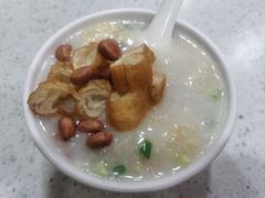 一品艇仔粥-银记肠粉(文昌北路店)