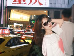 -观音桥步行街