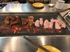 -马路牙子烧烤音乐酒馆(望京店)