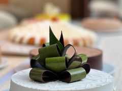 -VERIE BAKEHOUSE