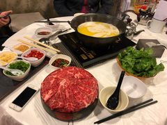 -鲜入围煮花胶鸡海鲜火锅