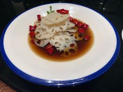 炝拌莲菜-阿庄新豫菜(航海东路店)