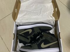 -Air Jordan(世贸天阶店)