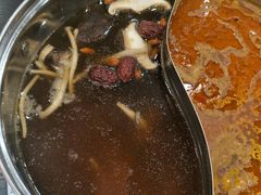 -呷哺呷哺(哈尔滨红博购物广场店)