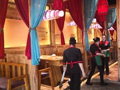 -老滇山寨•云南特色菜•地方菜•民族风情歌舞表演(金碧店)