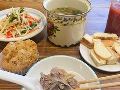 -百年吾吾子手抓肉羊羔肉(山西巷店)