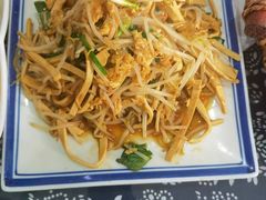 -八两八金·莱芜特色炒鸡(市南漳浦路店)