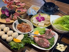 -山居屋炭火烧肉(厚街万达店)