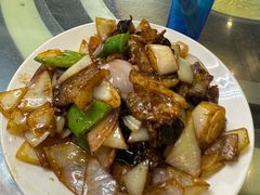 -明月食府(二区干二路店)