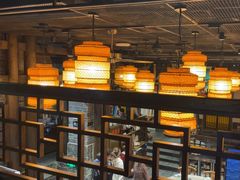 -帅巴人舅母子腊蹄民俗村