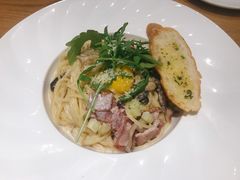 奶油培根蘑菇芦笋面-LO CALCOW卡路力轻食主义餐厅(陆家嘴店)