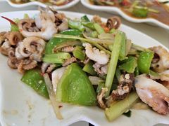 -覃记海鲜美食餐厅