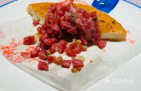 Lu Zhou Preserved Meat Glutinous Rice Cake