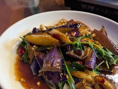 -农夫人家餐饮
