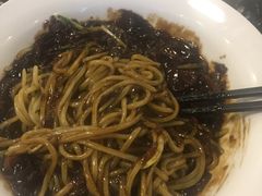 -桃园中华料理炸酱面(燕儿岛路店)