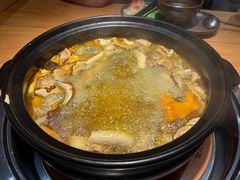 -一朵菌·野生菌探索家火锅(南亚店)