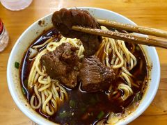招牌牛肉面-蒋六十八梯眼镜面(渝中店)