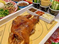 -闯关东东北农家菜(崂山石老人店)