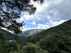 -石台牯牛降景区