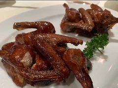 乳鸽-利苑酒家(北角店)