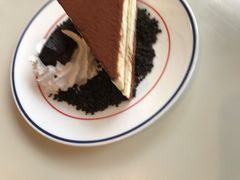 提拉米苏-Cafe de Paris(林荫路店)