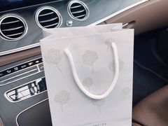 -宁波之星奔驰4S店(海曙店)