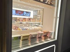-好利来(东四店)