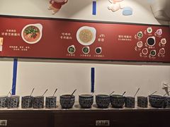 -尚尚仙·酸汤猪手·猪肚鸡火锅(华联万柳购物中心店)