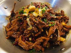 -张大师鸭爪爪特色干锅(南湖店)