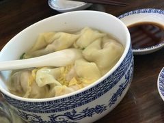 -笑来喜馄饨小笼工坊店(湖滨街店)