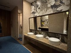 -上海漕河泾万丽酒店