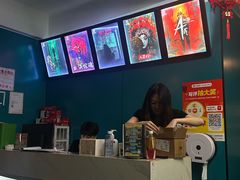 -荒岛实景沉浸密室(江汉路1店)